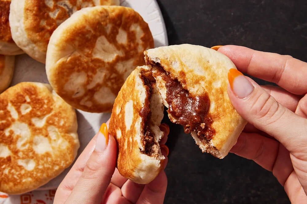 Hotteok (Bánh Pancake Hàn Quốc)