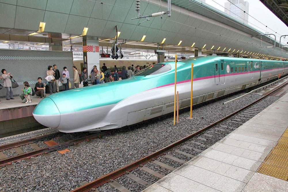 Tàu điện Shinkansen tốc độ cao