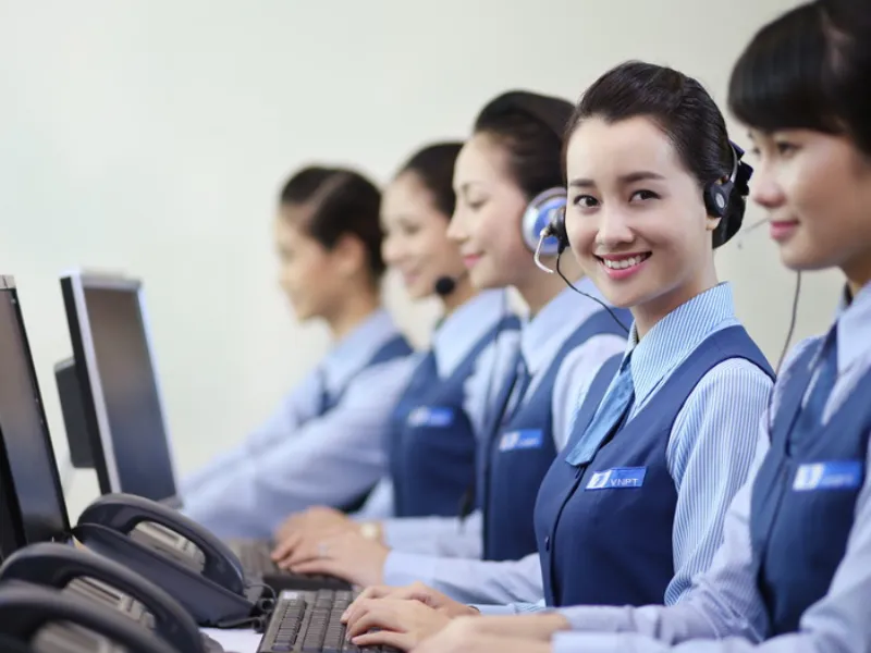 Gọi điện đến tổng đài VinaPhone để kiểm tra sim đã chuyển vùng quốc tế chưa 