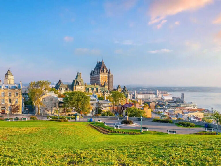 Du lịch Canada mùa nào đẹp nhất