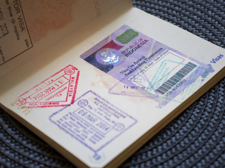 du lịch Indonesia có cần visa không