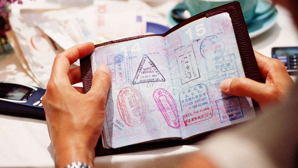 Quy định liên quan đến visa