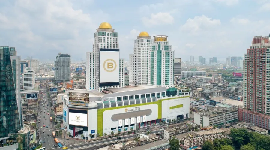 Khách sạn 5 sao The Berkeley Hotel Pratunam gần chợ Pratunam Thái Lan