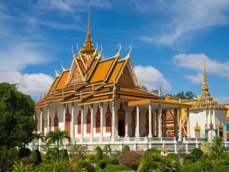 Wat Preah Keo nổi tiếng với kiến trúc độc đáo và giá trị lịch sử tại Phnom Penh