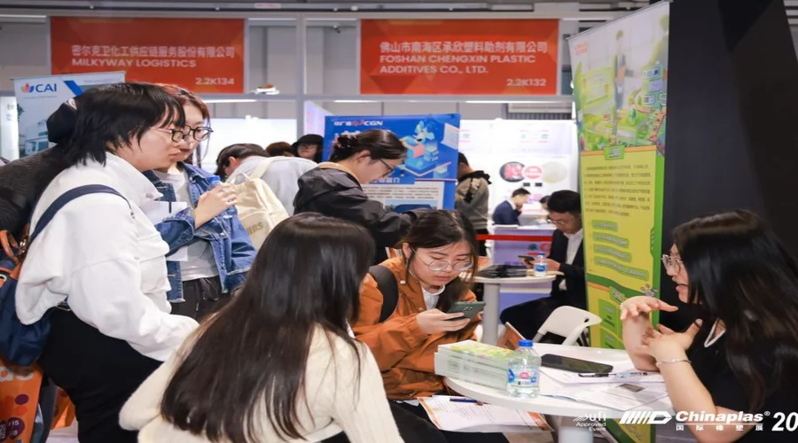 Lợi ích doanh nghiệp khi tham dự hội chợ Chinaplas