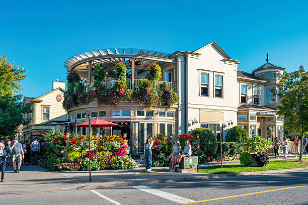 Thị trấn Niagara-on-the-Lake yên bình và thơ mộng