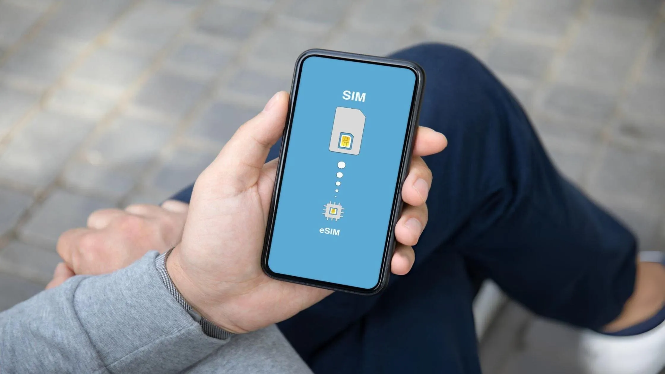 Những chuẩn bị cần thiết trước khi mua eSIM online cho chuyến du lịch.