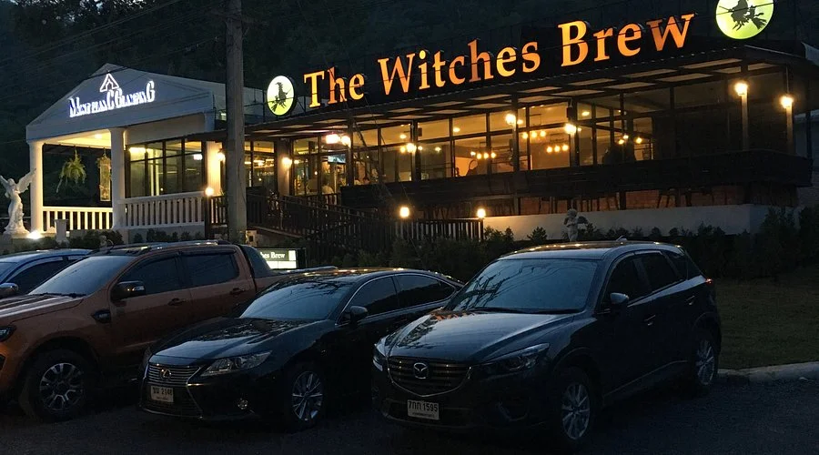 The Witches Brew Khao Yai phong cách độc đáo với không gian lạ mắt