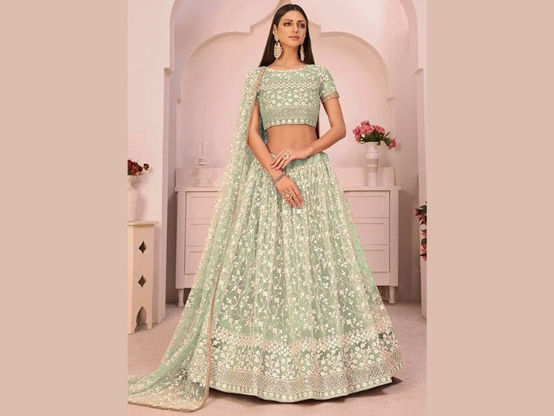 Mặc trang phục phù hợp để thể hiện sự tôn trọng văn hóa Ấn Độ